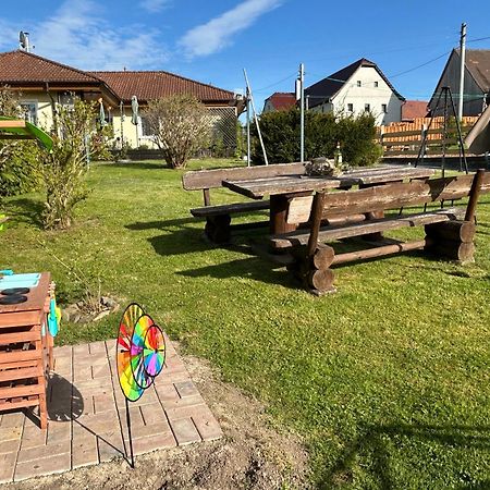 Ferienhaus Zittau Oberlausitz & Ferienwohnung Am Hamann Berg Eksteriør billede