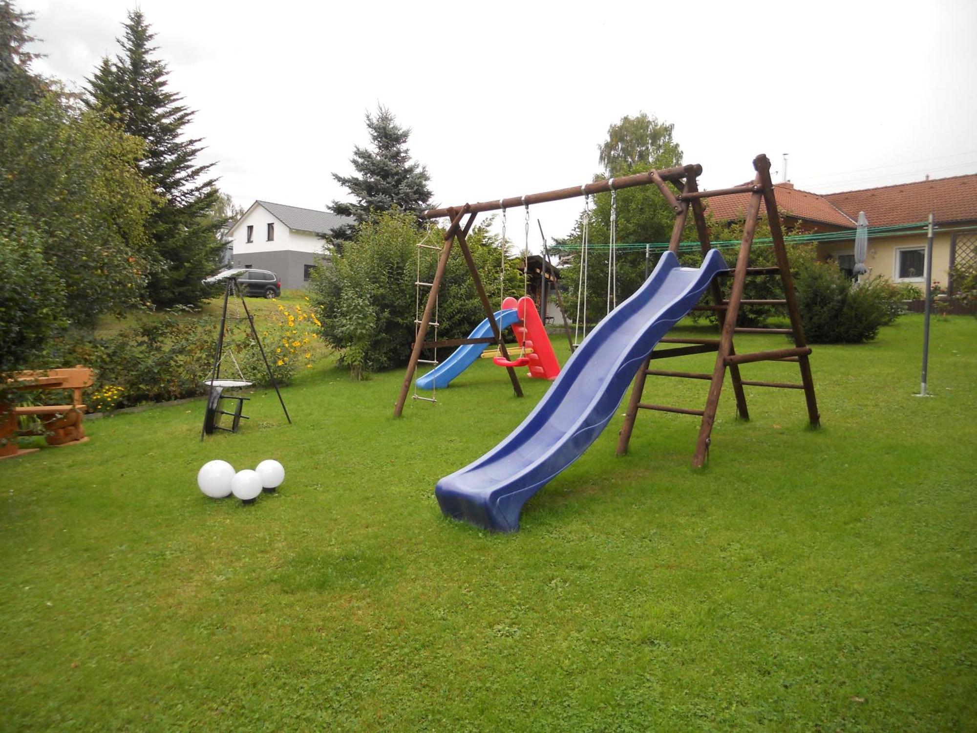 Ferienhaus Zittau Oberlausitz & Ferienwohnung Am Hamann Berg Eksteriør billede